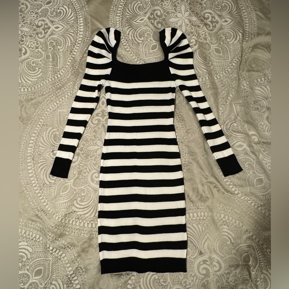 Black and White Stripes Long Sleeve Puff Shoulder Bodycon Minidress